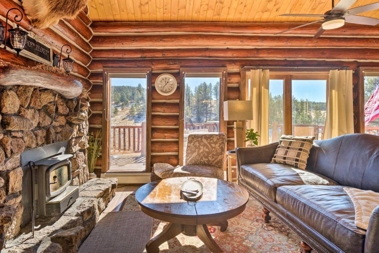 Classic Colorado Log Home With Mountain Views! Florissant Eksteriør bilde