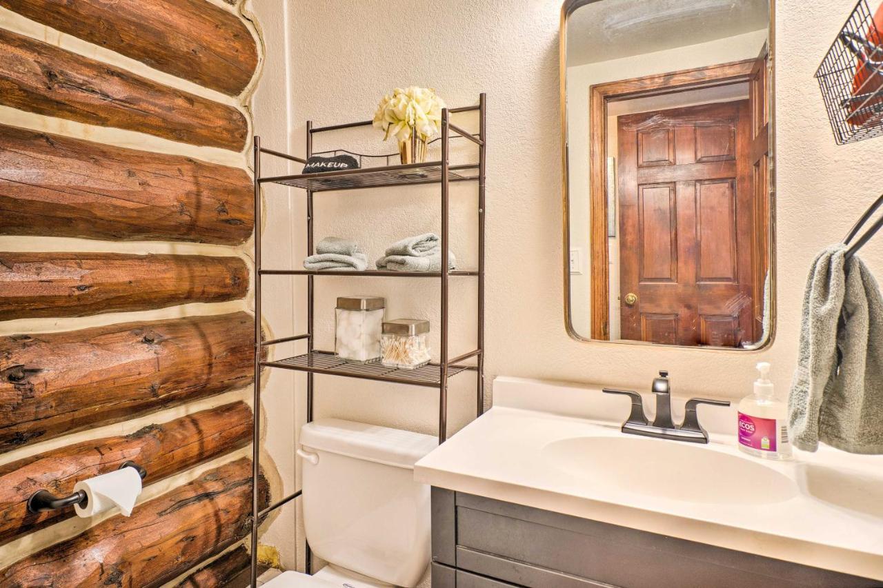 Classic Colorado Log Home With Mountain Views! Florissant Eksteriør bilde