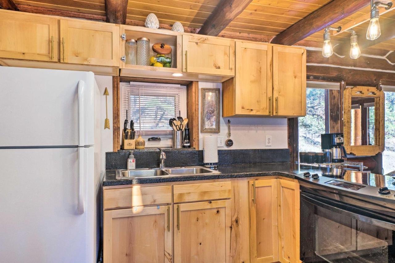 Classic Colorado Log Home With Mountain Views! Florissant Eksteriør bilde